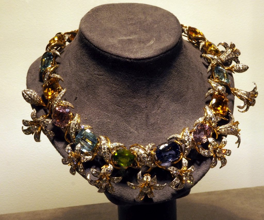 В Музее Моды расскажут о ювелирных украшениях