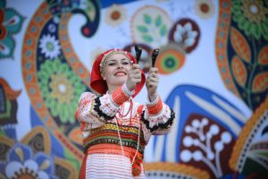 Народные забавы пройдут в музее-заповеднике "Царицыно" всю масленичную неделю. Фото: архив, "Вечерняя Москва" Народные забавы пройдут в музее-заповеднике "Царицыно" всю масленичную неделю. Фото: архив, "Вечерняя Москва"