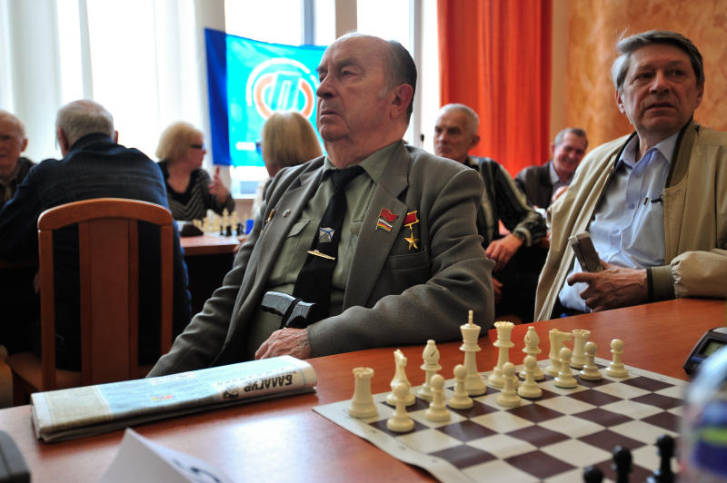 Соревнования по шахматам среди ветеранов пройдут в Центре досуга 