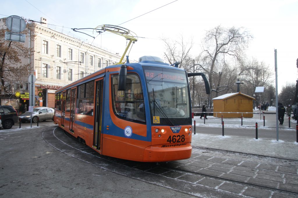Трамвайные пути отремонтируют на юге Москвы