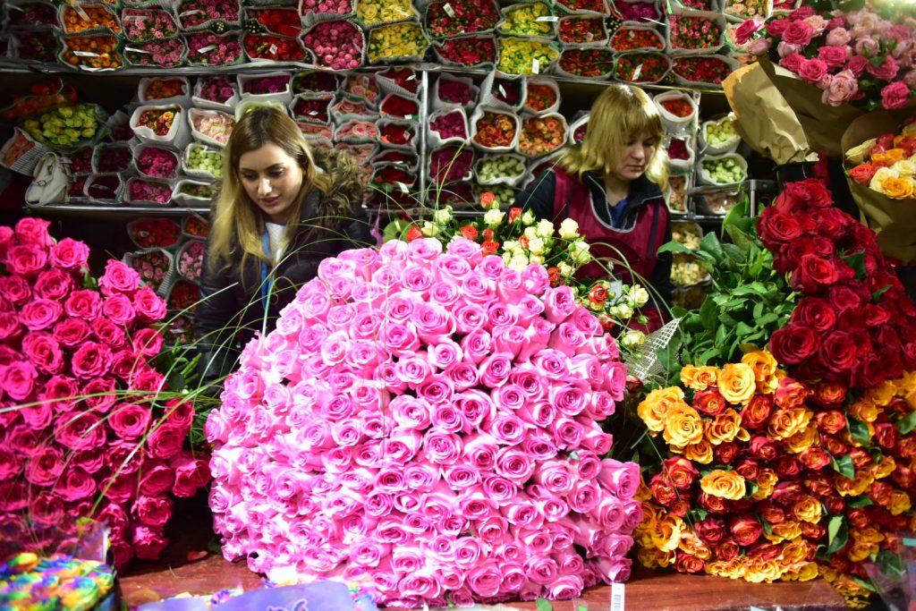 Треть букетов в Москве будет отечественного производства