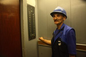 Более 5000 лифтов заменят в Москве Фото: Павел Волков