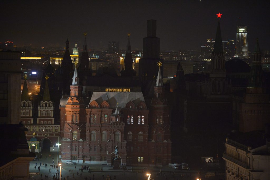 Желтый уровень опасности объявили в Москве из-за ветра