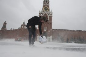 Сотрудники МЧС предупредили об ухудшении погоды. Фото: "Вечерняя Москва"