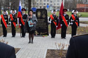 Галина Васина выступает с речью. Фото предоставила Валерия Луканина-Михалева