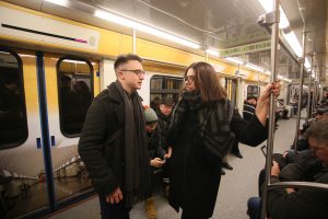 Английский диктор появился на желтой ветке Московского метро