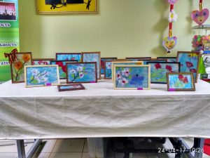 Картины участников выставки