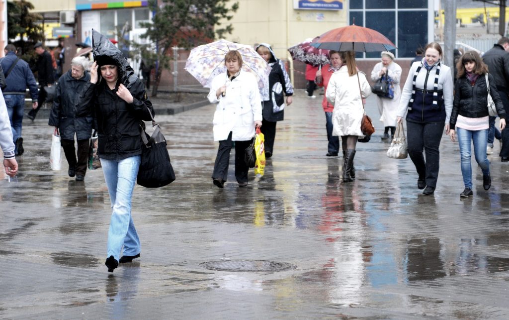 В чем сейчас ходят в москве в такую погоду