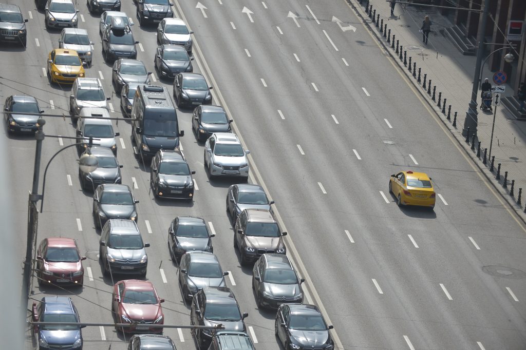 Движение на дорогах ограничат в период пасхальной недели