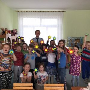 Светоотражающие улыбки. Фото предоставила пресс-служба УВД по ЮАО Светоотражающие улыбки. Фото предоставила пресс-служба УВД по ЮАО