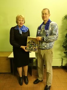 В районе Орехово-Борисово Южное продолжается реализация экологического муниципального проекта «Зеленый Город». На фото депутаты Максим Демченков и Алла Афанасьева В районе Орехово-Борисово Южное продолжается реализация экологического муниципального проекта «Зеленый Город». На фото депутаты Максим Демченков и Алла Афанасьева