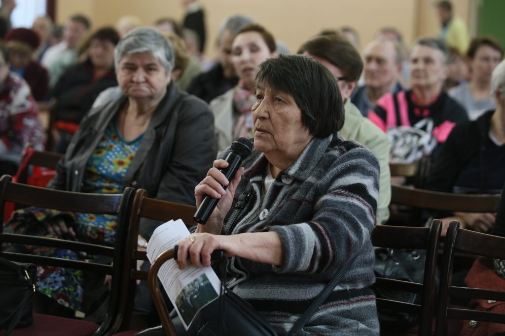 Поддерживаем будущих переселенцев