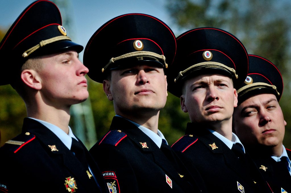 На День победы в Южном округе Москвы будут дежурить 400 полицейских