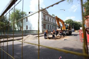 Работы по ремонту асфальтобетонного покрытия пройдут на нескольких улицах Донского района. Фото: архив «Вечерняя Москва»