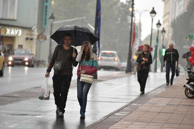 Лето в Москве начнется с холодов и дождей