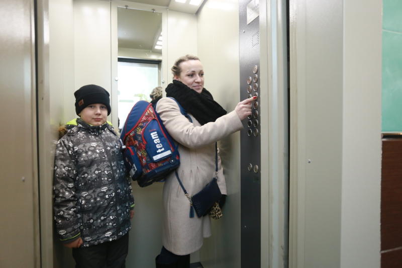 Семнадцать лифтов заменят в этом году в Бирюлеве Западном