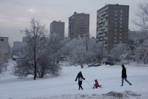 20 января 2013 г. Типичный для Южного округа вид. Но эти чертановские башни пока никто не воспел. Фото: PhotoXPress