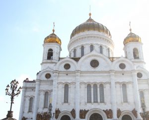 Время ожидания в очереди к мощам Святителя Николая увеличилось