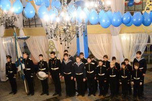 Ученики кадетской школы № 1770, которые показали красочное дефиле на дне рождения ЦВР. Фото: «Вечерняя Москва»
