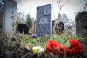 Кладбища Москвы вводят новые правила работы