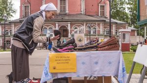 Завершилась акция раздачи обуви в Донском монастыре. Фото: пресс-служба Донского монастыря