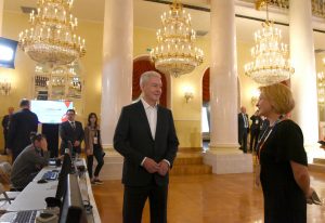 Мэр Москвы Сергей Собянин осмотрел пресс-центр Кубка конфедераций Мэр Москвы Сергей Собянин осмотрел пресс-центр Кубка конфедераций
