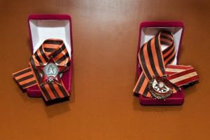 Илья Заломнов награжден многими орденами и медалями. Фото: Иван Петров, «Вечерняя Москва» Илья Заломнов награжден многими орденами и медалями. Фото: Иван Петров, «Вечерняя Москва»