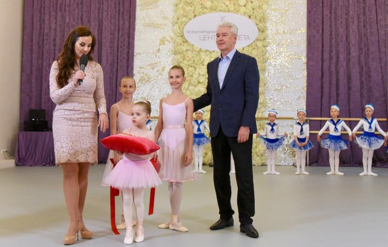 Мэр Москвы открыл Международный центр балета на ВДНХ