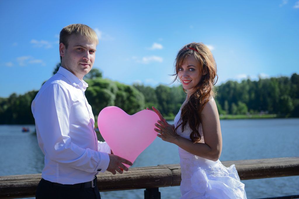 Более 70 пар заключат брак в Шипиловском ЗАГСе в День города