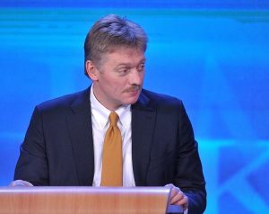 Дмитрий Песков назвал преувеличенной информацию о поездке Владимира Путина на лимузине «Кортеж»