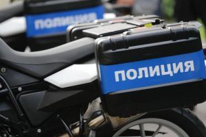 Полиция разыскивает автомобиль. Фото: Антон Гердо Полиция разыскивает автомобиль. Фото: Антон Гердо