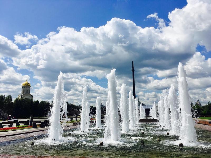 Жаркую погоду обещают на выходные в Москве