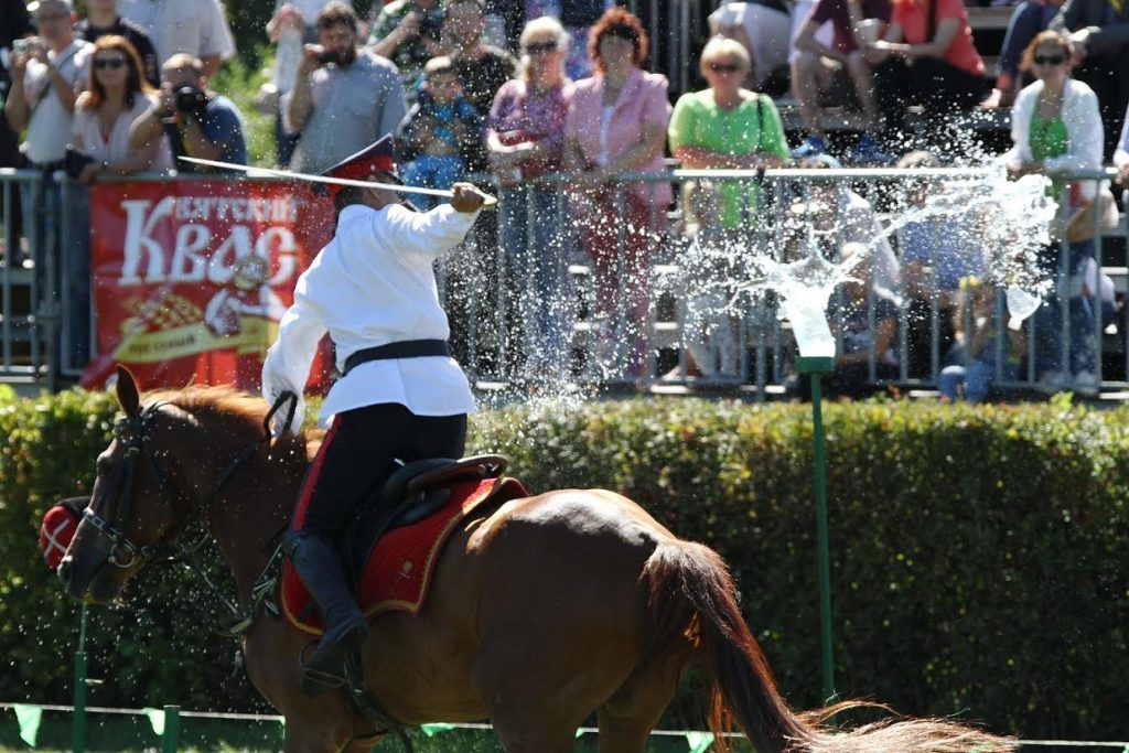 Мастера джигитовки покажут трюки на редких лошадях в «Царицыне»