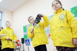 Участники «Московской смены» посетили занятие «Школа юного пешехода» в прошлую среду. Фото: архив, «Вечерняя Москва» Участники «Московской смены» посетили занятие «Школа юного пешехода» в прошлую среду. Фото: архив, «Вечерняя Москва»