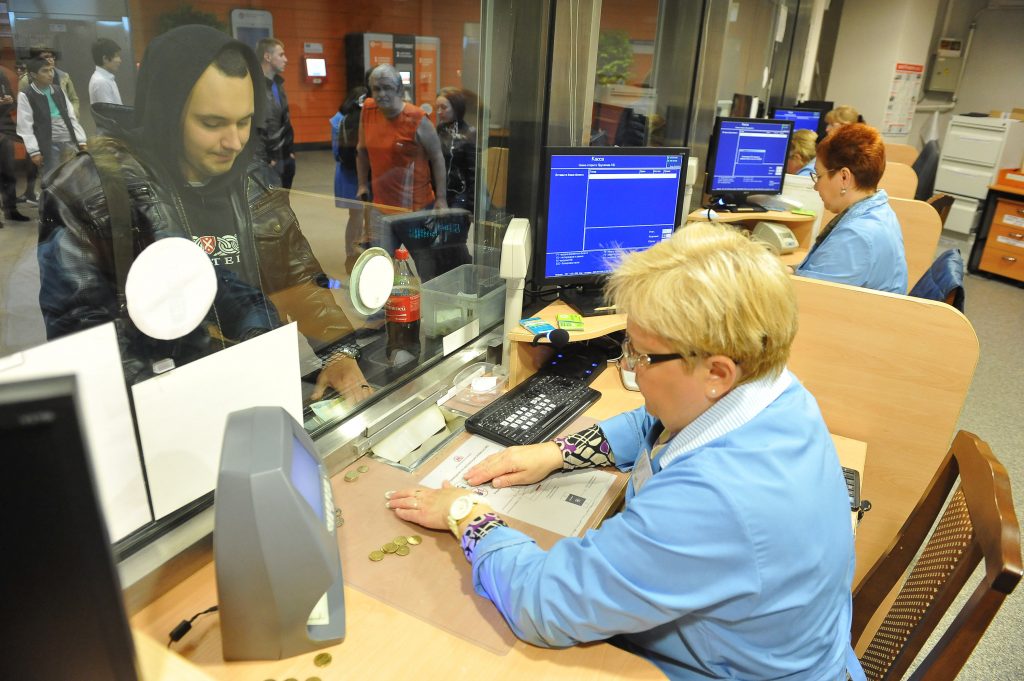 Английскому языку научились уже 250 кассиров московского метро
