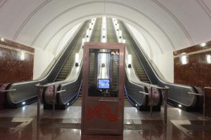 Новые межпилонные ограждения установили в метро. Фото: архив, «Вечерняя Москва»