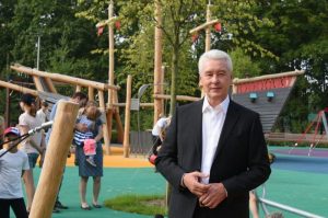 Мэр Москвы Москвы Сергей Собянин осмотрел ход работ по реконструкции Олимпийского комплекса "Лужники". Фото: Владимир Новиков Мэр Москвы Москвы Сергей Собянин осмотрел ход работ по реконструкции Олимпийского комплекса "Лужники". Фото: Владимир Новиков