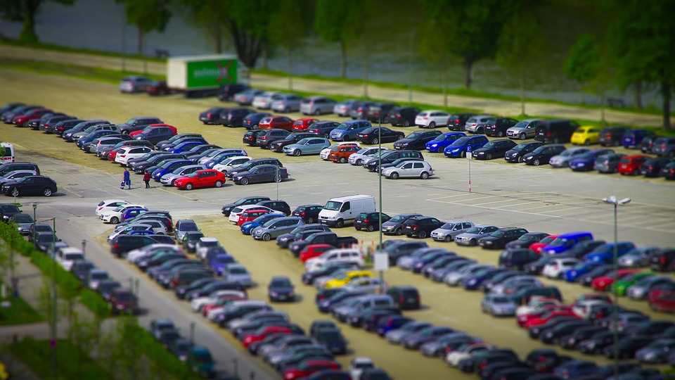 Гостевую парковку на 80 машино-мест сделают в Бирюлеве Западном
