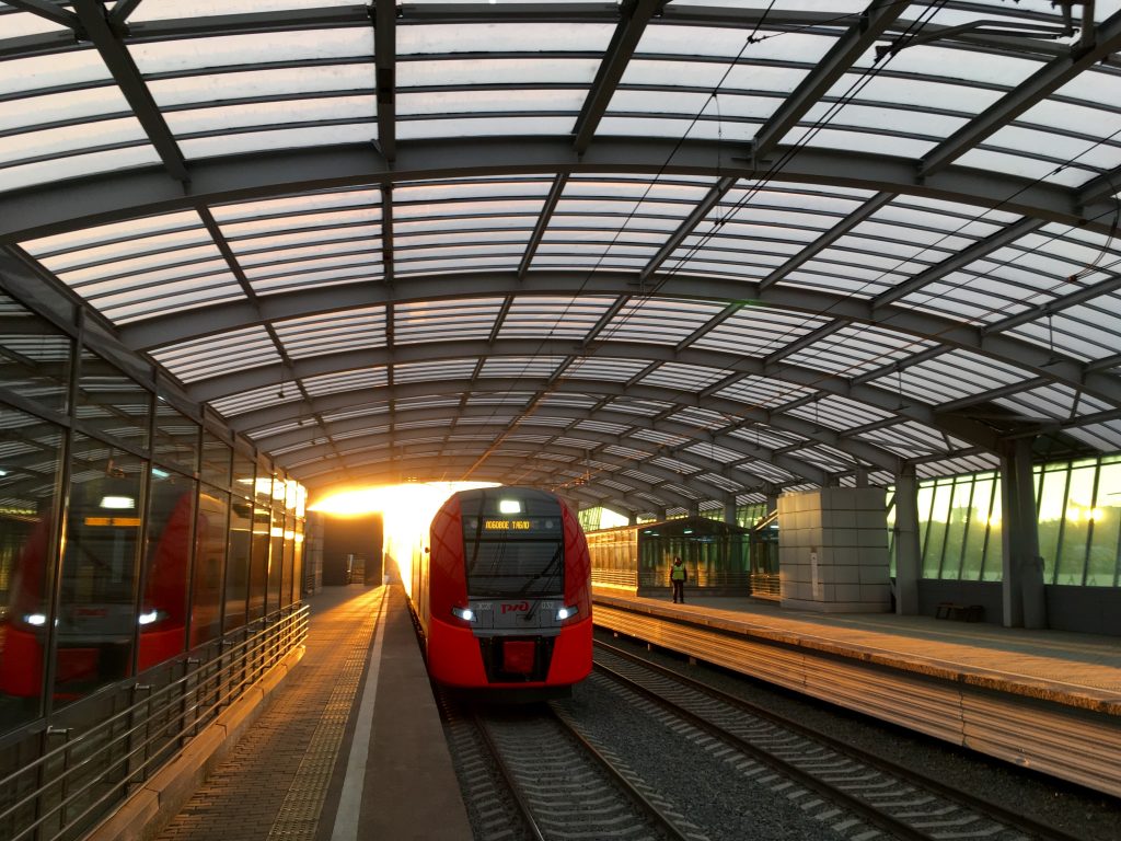 Поезда метро и МЦК будут ходить с четырехминутными интервалами в День города