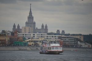 Столица погружается в область северного антициклона. Фото: Александр Казаков Столица погружается в область северного антициклона. Фото: Александр Казаков