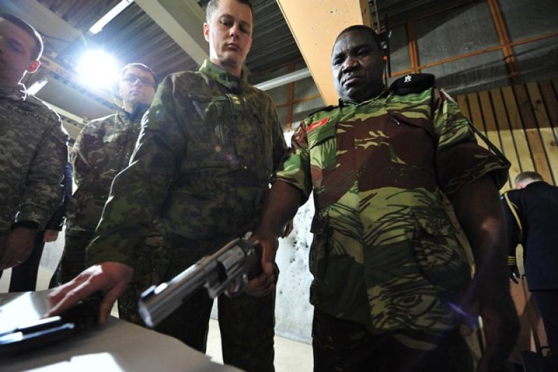 Неизвестные в Польше обокрали контейнеры американской армии