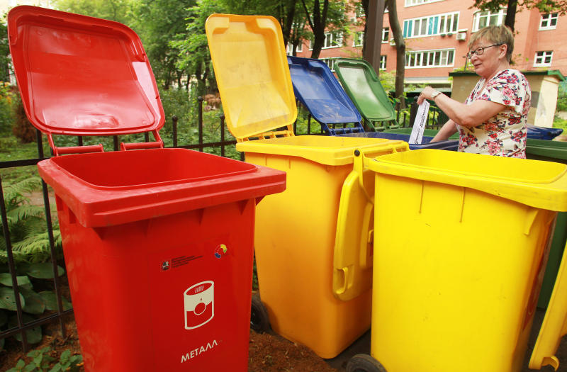 Раздельный сбор мусора предложили ввести в Москве