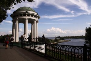 Мультимедийный «тур» в Ярославль организуют в культурном центре Северного Чертанова. Фото: Анастасия Бунтова, «Вечерняя Москва» Мультимедийный «тур» в Ярославль организуют в культурном центре Северного Чертанова. Фото: Анастасия Бунтова, «Вечерняя Москва»