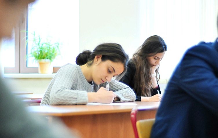 Муниципальный этап Всероссийской олимпиады школьников начался в столице