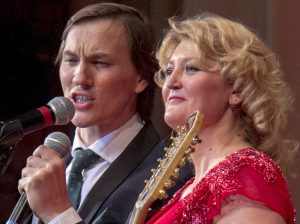 27 сентября 2017 года. Солисты Сергей Петрищев и Лариса Макарская 27 сентября 2017 года. Солисты Сергей Петрищев и Лариса Макарская