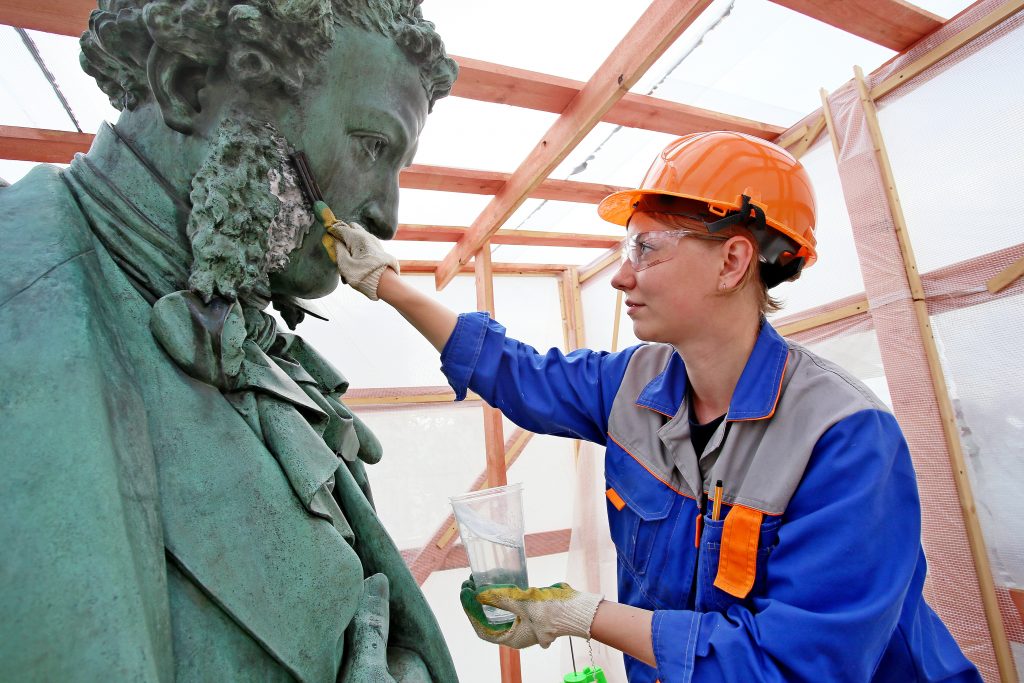 Специалисты отреставрировали более 890 объектов культурного наследия в столице