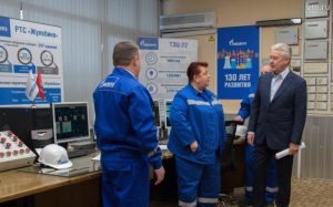 Мэр Москвы Сергей Собянин посетил тепловую станцию в районе Жулебино Мэр Москвы Сергей Собянин посетил тепловую станцию в районе Жулебино