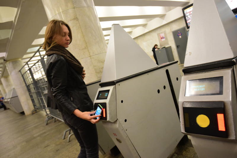 Новые банкоматы с беспроцентным пополнением карты «Тройка» установят в метро