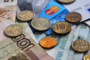 В случае невыплаты заработной платы нарушителю грозит судебное разбирательство. Фото: Александр Кожохин, «Вечерняя Москва» В случае невыплаты заработной платы нарушителю грозит судебное разбирательство. Фото: Александр Кожохин, «Вечерняя Москва»