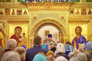 Протоиерей Олег Воробьев, благочинный Даниловского благочиния служит торжественную литургию. Фото: Алексей Поляков Протоиерей Олег Воробьев, благочинный Даниловского благочиния служит торжественную литургию. Фото: Алексей Поляков